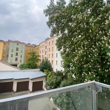 Lägenhet Designed Next To Vaclav Square With Terrace And Private Garage *