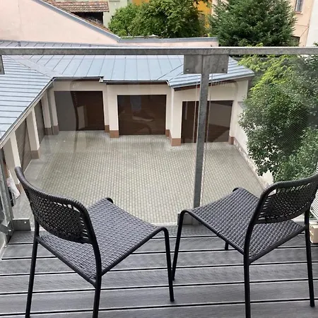 Designed Next To Vaclav Square With Terrace And Private Garage * Prag