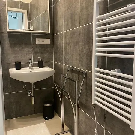 Designed Next To Vaclav Square With Terrace And Private Garage Apartman