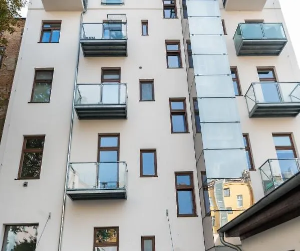 Designed Next To Vaclav Square With Terrace And Private Garage Apartamento Praga